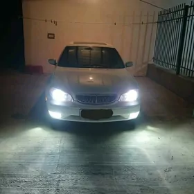 Infiniti I30 2000