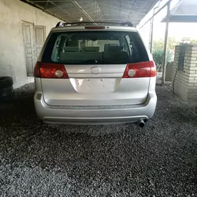 Toyota Sienna 2006