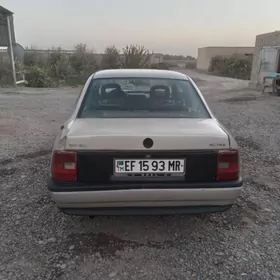 Opel Vectra 1992