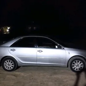 Toyota Camry 2003