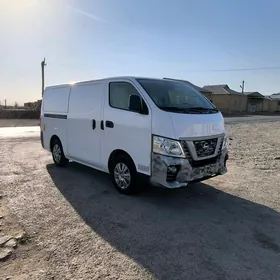 Nissan Urvan 2020