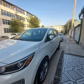 Kia Sedona 2020