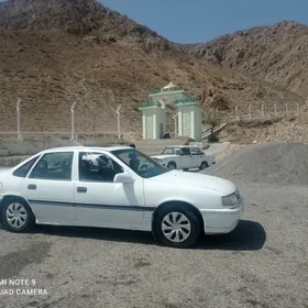 Opel Vectra 1992