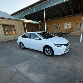 Toyota Camry 2017