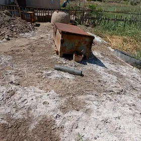 сейф железный толстостенный.