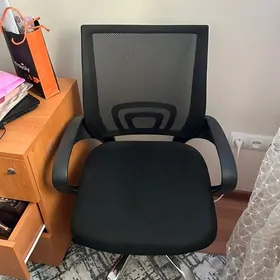 кресло офисное