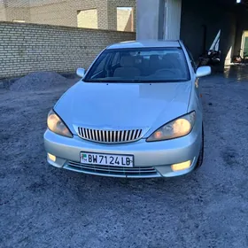 Toyota Camry 2004