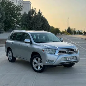Toyota Highlander 2010