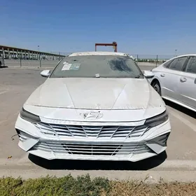 Hyundai Elantra 2024