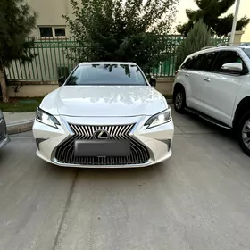 Lexus ES 350 2020