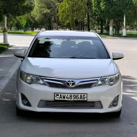 Toyota Camry 2013