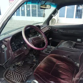 Toyota Hiace 1991