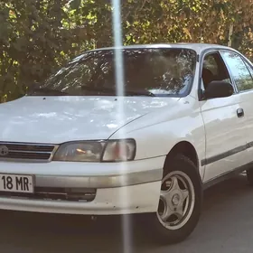Toyota Carina 1994