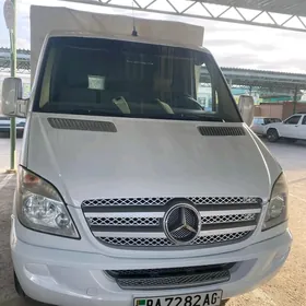 Mercedes-Benz Sprinter 2009