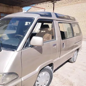 Toyota Town Ace 1989