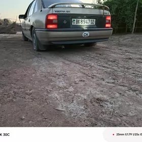 Opel Vectra 1990