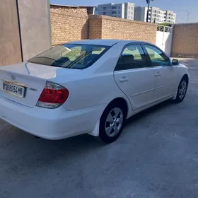 Toyota Camry 2005