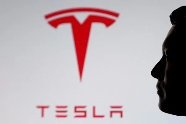 Илон Маск приобрёл акции Tesla на сумму около $1 млрд