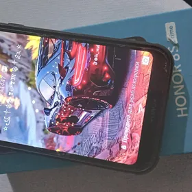 honor 8s