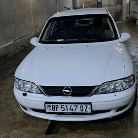 Opel Vectra 2000