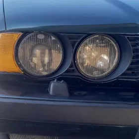 bmw hella fara gara