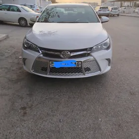Toyota Camry 2017