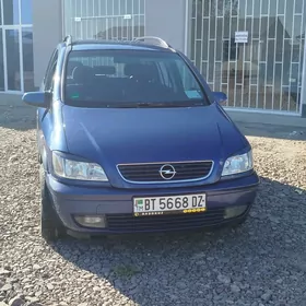 Opel Zafira 2002