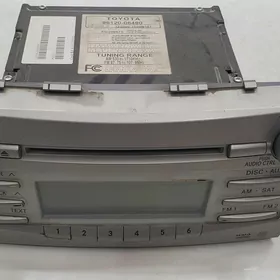 magnitafon camry 2010y