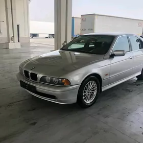 BMW E39 2002
