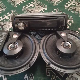 Pioneer magnitola, JBL kalonka
