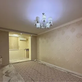 11мкр 50школа квартира