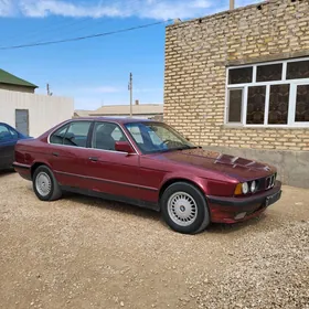 BMW 525 1992