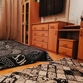 трюмо, комод