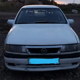 Opel Vectra 1995