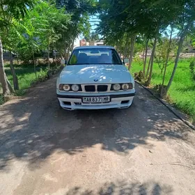 BMW 525 1992