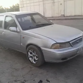 Daewoo Nexia 2001