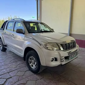 Toyota Hilux 2014