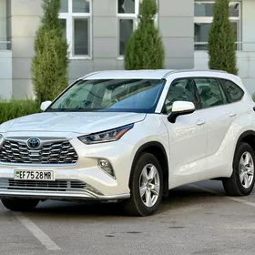 Toyota Highlander 2022