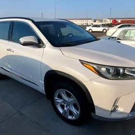 Toyota Highlander 2017