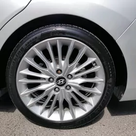 HYUNDAI ELANTRA DISKA TEKER 18