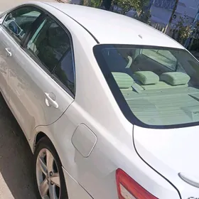 Toyota Camry 2010