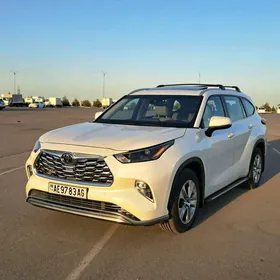 Toyota Highlander 2022
