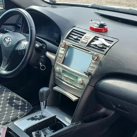 Toyota Camry 2011