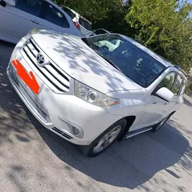 Toyota Highlander 2011