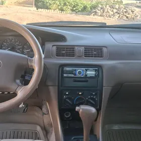 Toyota Camry 2000