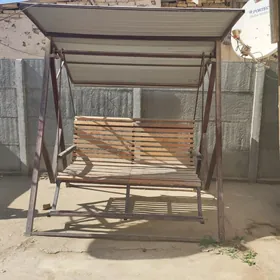 продам качелю