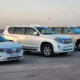 Toyota Land Cruiser Prado 2011