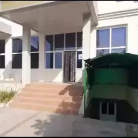Magazyn satlyk Büzmeýin