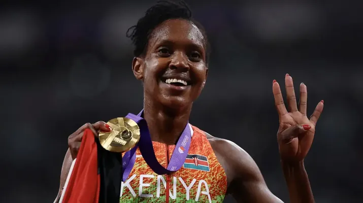Kipýegon 1500 m aralyga ylgamakda dördünji gezek dünýä çempionatynda ýeňiji boldy