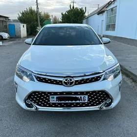Toyota Camry 2017